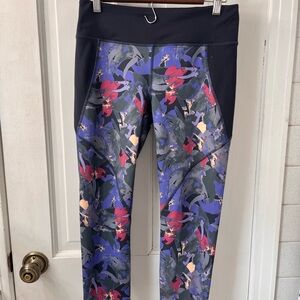 Patagonia Women's Centered Crops in “Abstract Jungle/Smolder Blue Pattern